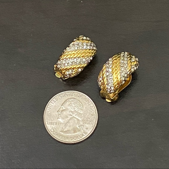 Twisted Goldtone Rope and Clear Stones Clip On Earrings - Picture 7 of 12